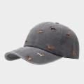 gr� Cap broderet m/gravhunde
